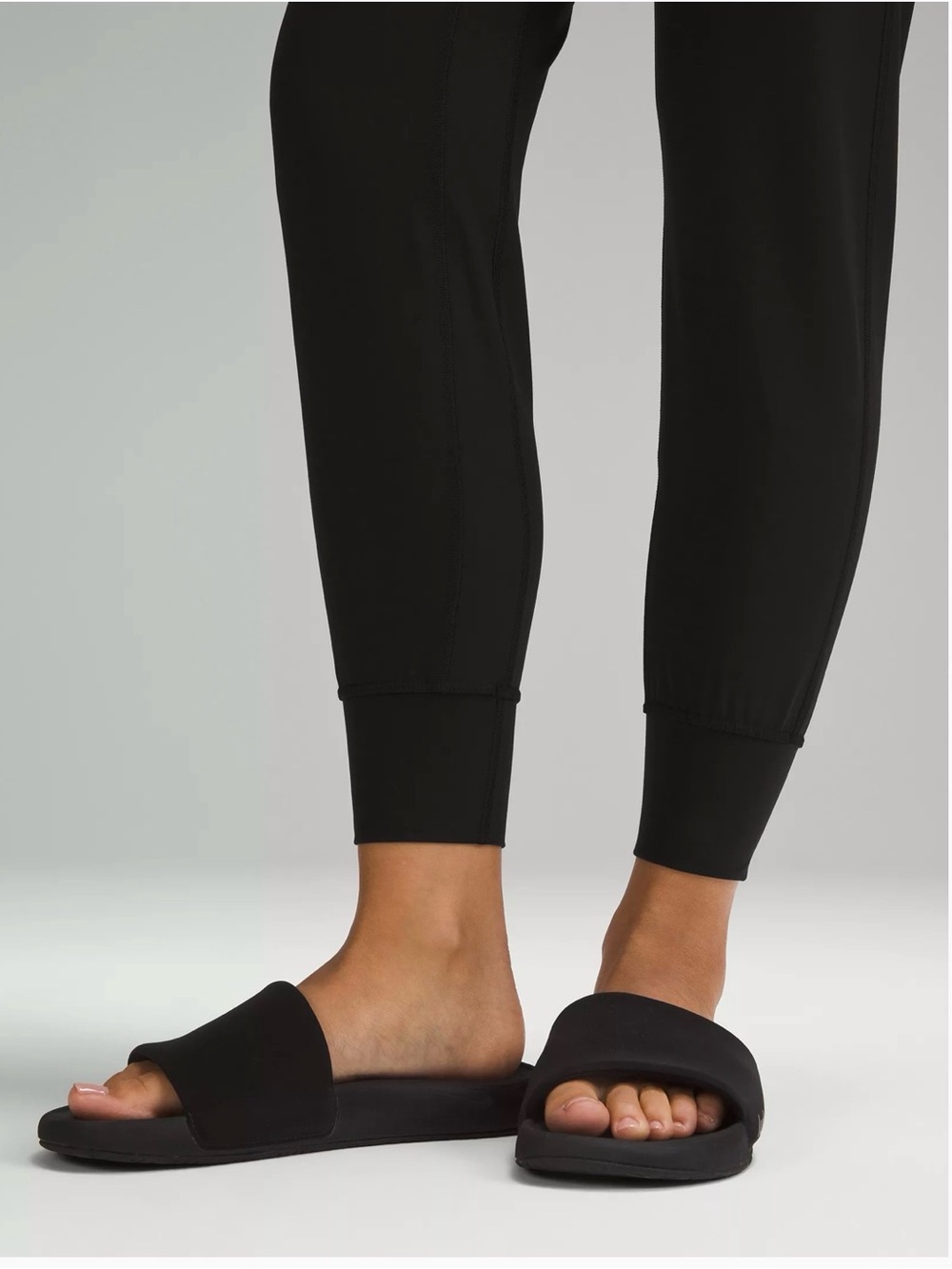 lululemon align Black High-Rise Jogger **piling - Picture 4 of 10